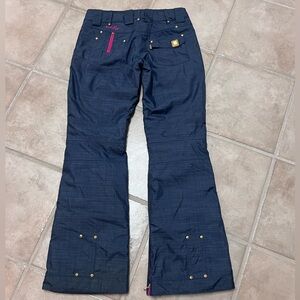 Oakley Gretchen Bleiler series snowboard/ski pants, (runs large for XS)